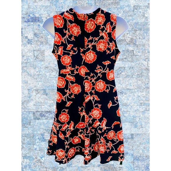 SHELBY & PALMER LADIES EXCELLENT/PRISTINE PREOWNED NAVY FLORAL FIT AND FLARE SLE - Picture 7 of 11